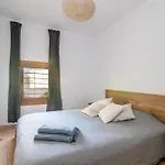 Unique Living Born & Apartamento