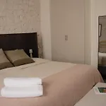 Unique Living Born &