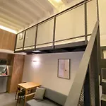 Unique Living Born & Apartamento