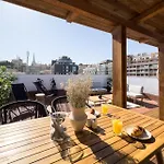 Unique Living Born & Apartamento *