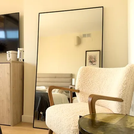 Unique Living Born & Apartment Barcelona