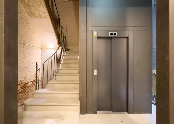 Unique Living Born & * Барселона