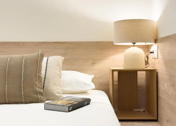 Апартаменты Unique Living Born & Барселона