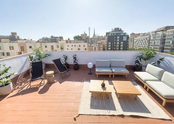 Апартаменты Unique Living Born & *