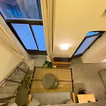 Unique Living Born & Apartamento