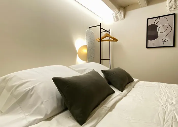 Unique Living Born & Barcelona