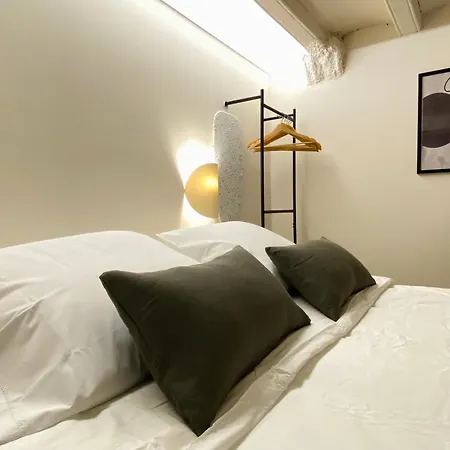 Unique Living Born & Barcelona
